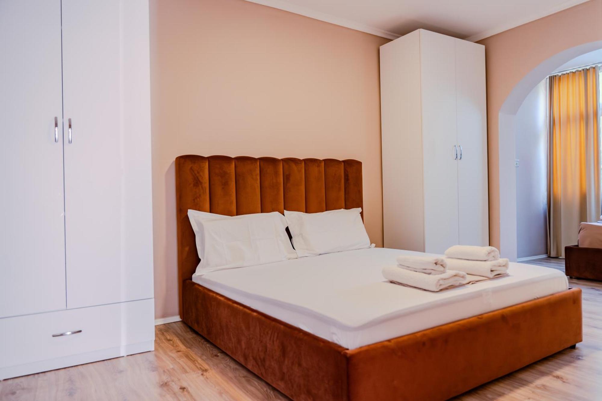 Bejart Apartment 5 Тирана Экстерьер фото