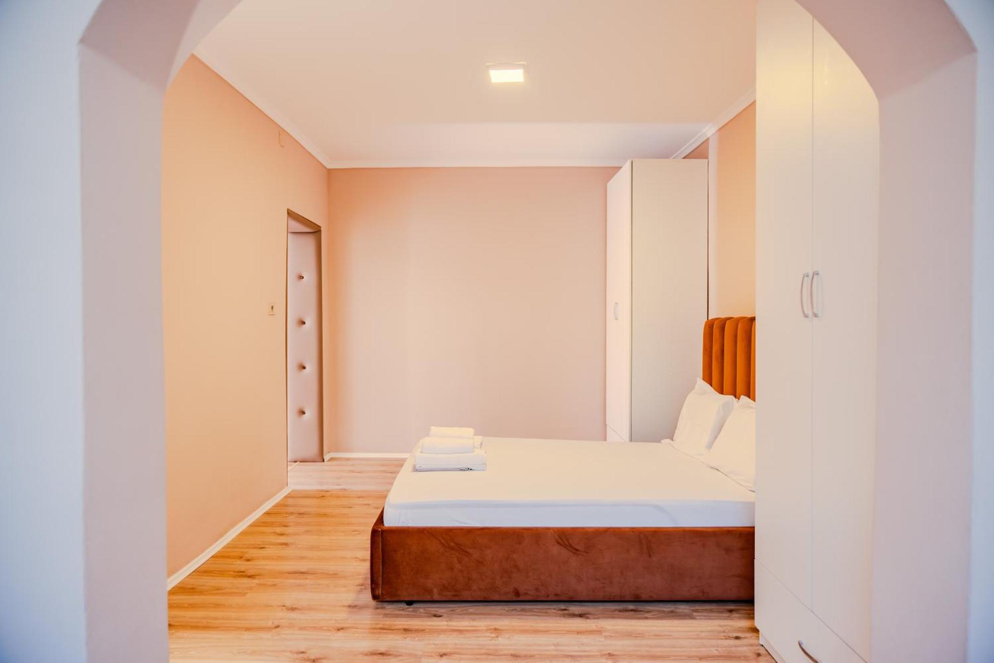 Bejart Apartment 5 Тирана Экстерьер фото